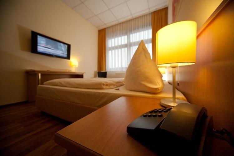 Hotel Zur Rebe Hochheim am Main Quarto foto